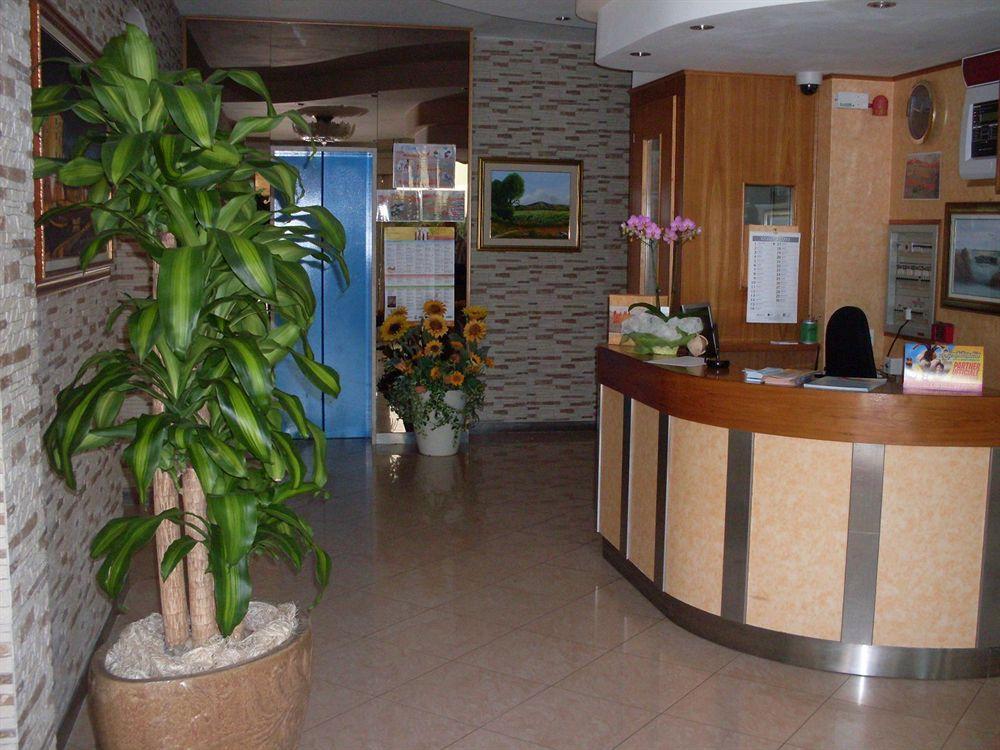 Hotel Riz Cervia Kültér fotó