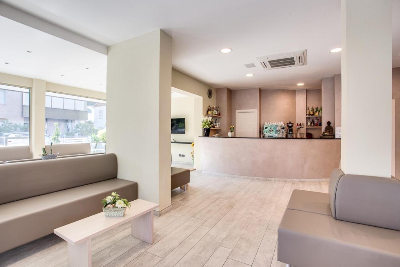 Hotel Riz Cervia Kültér fotó