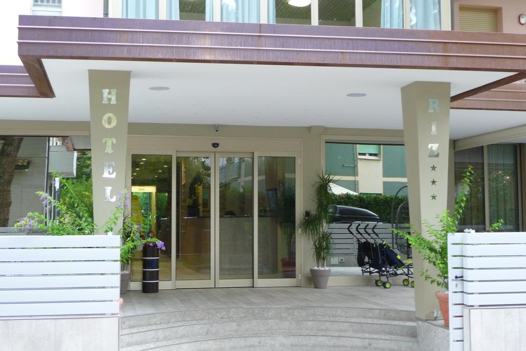 Hotel Riz Cervia Kültér fotó